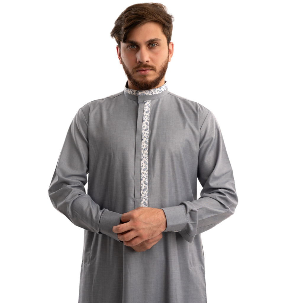 Collared Thobe Paisley Design Collar Thobe | Designer Thobes | Hub Alhaya